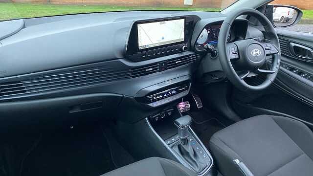 Hyundai BAYON 1.0 TGDi Premium 5dr DCT Petrol Hatchback Premium Pearlescent - Mangrove Green