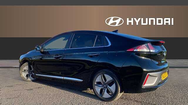 Hyundai IONIQ 1.6 GDi Hybrid Premium SE 5dr DCT Hybrid Hatchback Black
