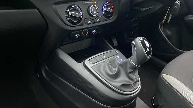 Hyundai I10 1.0 [63] Advance 5dr Auto [Nav] Petrol Hatchback Grey