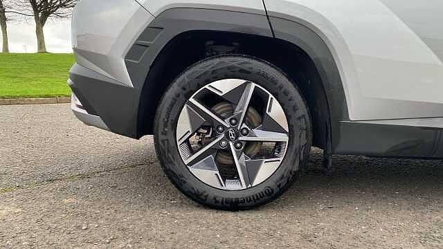 Hyundai TUCSON 1.6T Hybrid Premium 5dr Auto Hybrid Estate Silver