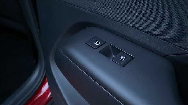 Hyundai KONA 1.6 GDi Hybrid N Line 5dr DCT Hybrid Hatchback Ultimate Red - Metallic