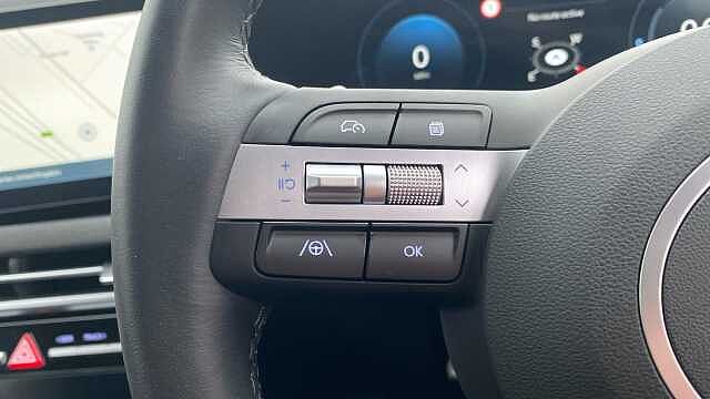 Hyundai TUCSON 1.6T Hybrid Advance 5dr Auto Hybrid Estate Red