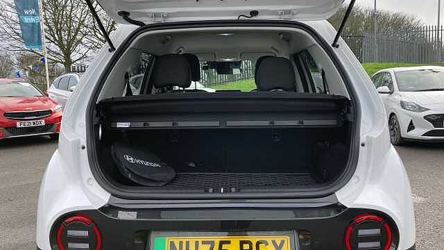 Hyundai INSTER 85kW 02 49kWh 5dr Auto Electric Hatchback