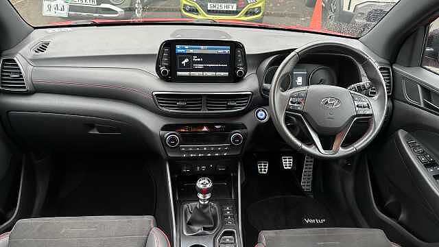 Hyundai TUCSON 1.6 CRDi 48V MHD 136 N Line 5dr 2WD Diesel Estate Red