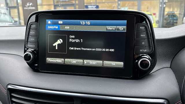 Hyundai TUCSON 1.6 CRDi 48V MHD 136 N Line 5dr 2WD Diesel Estate Red