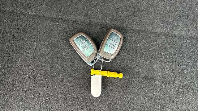 Hyundai TUCSON 1.6 CRDi 48V MHD 136 N Line 5dr 2WD Diesel Estate Red