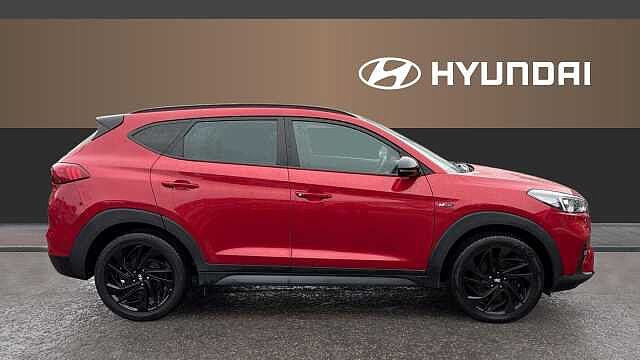 Hyundai TUCSON 1.6 CRDi 48V MHD 136 N Line 5dr 2WD Diesel Estate Red