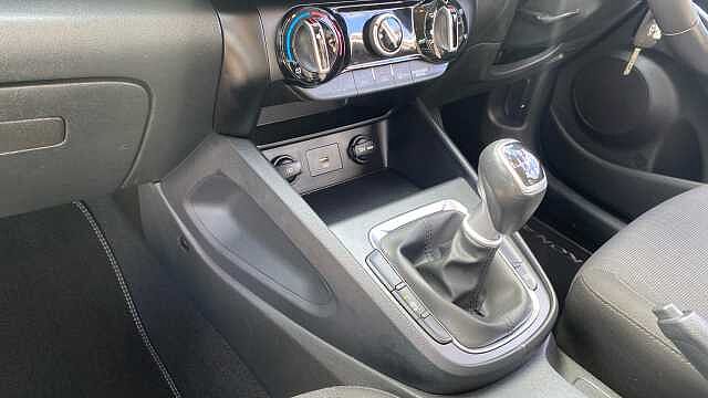 Hyundai KONA 1.0 TGDi 48V MHEV SE Connect 5dr Petrol Hatchback