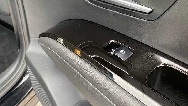 Hyundai TUCSON 1.6 TGDi Hybrid 230 SE Connect 5dr 2WD Auto Hybrid Estate