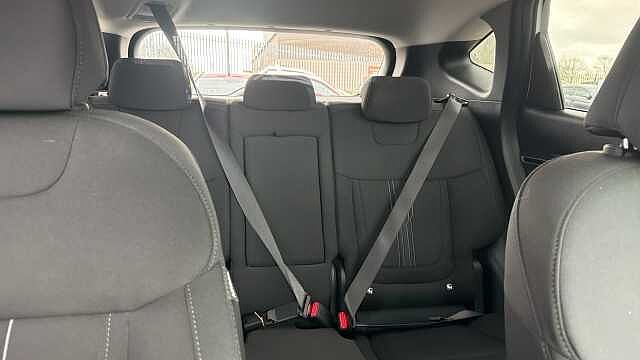 Hyundai TUCSON 1.6 TGDi Hybrid 230 SE Connect 5dr 2WD Auto Hybrid Estate White