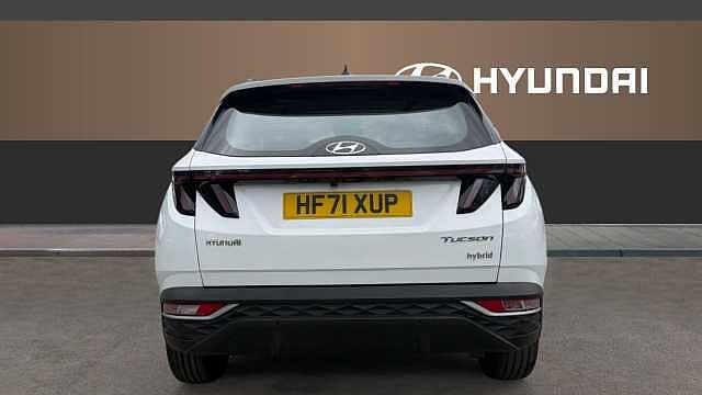 Hyundai TUCSON 1.6 TGDi Hybrid 230 SE Connect 5dr 2WD Auto Hybrid Estate White