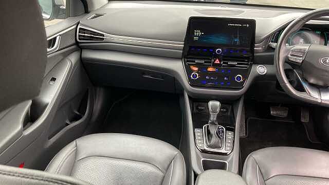 Hyundai IONIQ 1.6 GDi Plug-in Hybrid Premium SE 5dr DCT Hatchback Silver