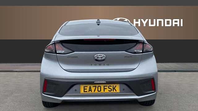 Hyundai IONIQ 1.6 GDi Plug-in Hybrid Premium SE 5dr DCT Hatchback Silver