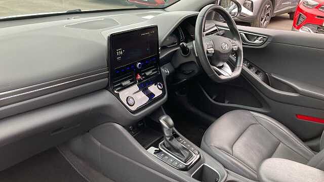 Hyundai IONIQ 1.6 GDi Plug-in Hybrid Premium SE 5dr DCT Hatchback Silver