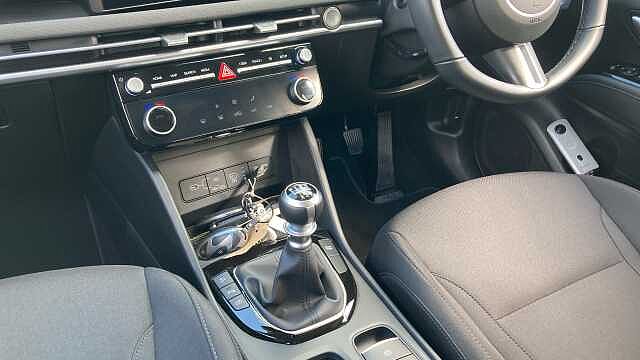 Hyundai TUCSON 1.6T Advance 5dr Petrol Estate Silver