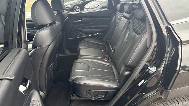 Hyundai SANTA FE 1.6 TGDi Hybrid Ultimate 5dr 4WD Auto Hybrid Estate
