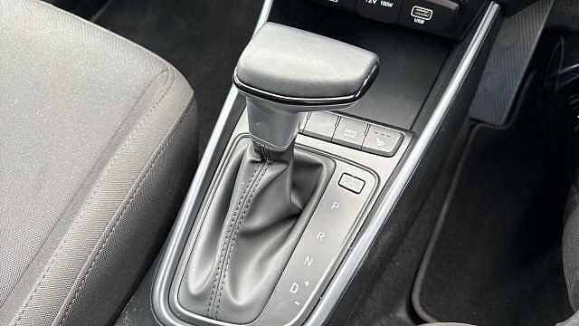Hyundai i20 1.0T GDi 90 Black Line 5dr DCT Petrol Hatchback