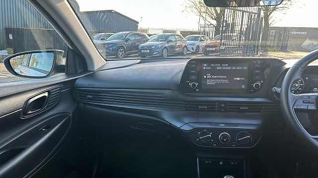 Hyundai I20 1.0T GDi 48V MHD SE Connect 5dr Petrol Hatchback White