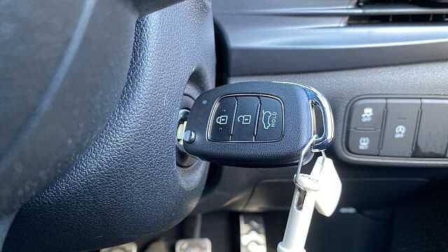 Hyundai BAYON 1.0 TGDi Advance 5dr Petrol Hatchback