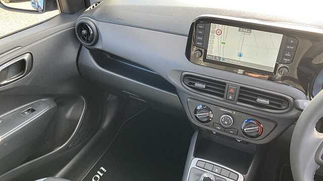 Hyundai i10 1.0 [63] Advance 5dr Auto [Nav] Petrol Hatchback