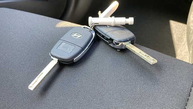 Hyundai i20 1.0T GDi Advance [Nav] 5dr Petrol Hatchback