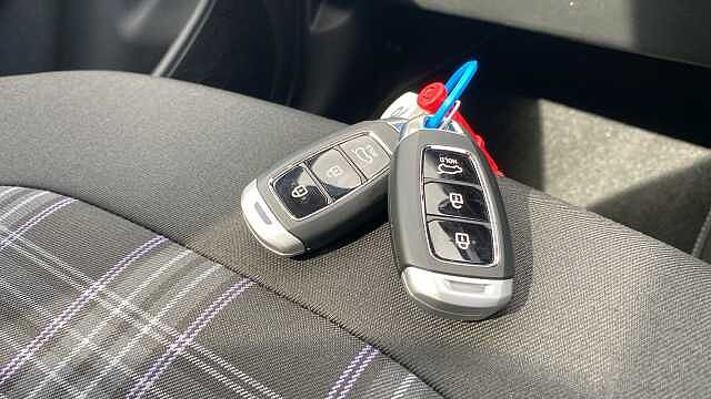 Hyundai i10 1.2 [79] Premium 5dr Auto [Nav] Petrol Hatchback