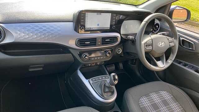 Hyundai i10 1.2 [79] Premium 5dr Auto [Nav] Petrol Hatchback