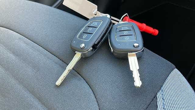 Hyundai i10 1.0 [63] Advance 5dr Auto [Nav] Petrol Hatchback