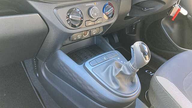 Hyundai i10 1.0 [63] Advance 5dr Auto [Nav] Petrol Hatchback