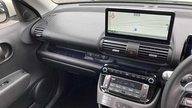 Hyundai INSTER 85kW 02 49kWh 5dr Auto Electric Hatchback