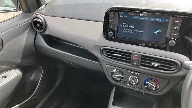 Hyundai i10 1.0 Advance 5dr Petrol Hatchback