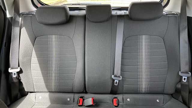 Hyundai i10 1.0 Advance 5dr Petrol Hatchback