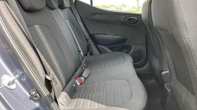 Hyundai i10 1.0 Advance 5dr Petrol Hatchback