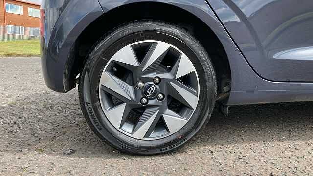 Hyundai i10 1.0 Advance 5dr Petrol Hatchback