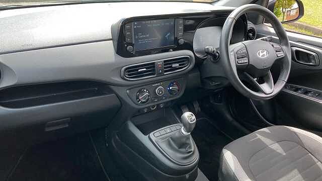 Hyundai i10 1.0 Advance 5dr Petrol Hatchback