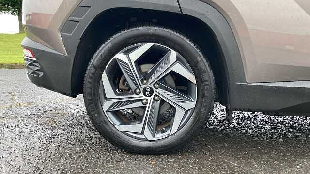 Hyundai TUCSON 1.6 TGDi Plug-in Hybrid Ultimate 5dr 4WD Auto Estate