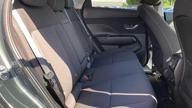 Hyundai KONA 115kW Advance 48kWh 5dr Auto Electric Hatchback