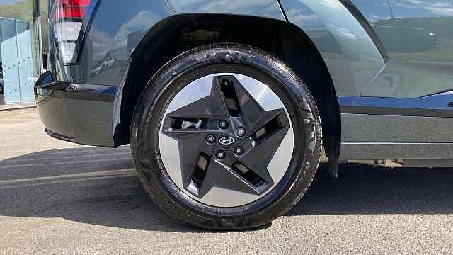 Hyundai KONA 115kW Advance 48kWh 5dr Auto Electric Hatchback