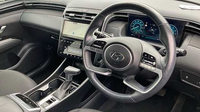 Hyundai TUCSON 1.6 TGDi 48V MHD Premium 5dr 2WD DCT Petrol Estate Black