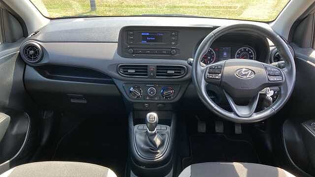 Hyundai I10 1.0 MPi SE 5dr Petrol Hatchback Bronze