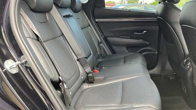 Hyundai TUCSON 1.6 TGDi Plug-in Hybrid Ultimate 5dr 4WD Auto Estate Black
