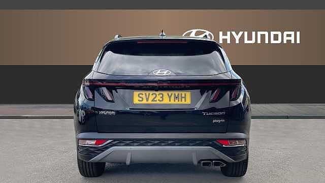 Hyundai TUCSON 1.6 TGDi Plug-in Hybrid Ultimate 5dr 4WD Auto Estate Black