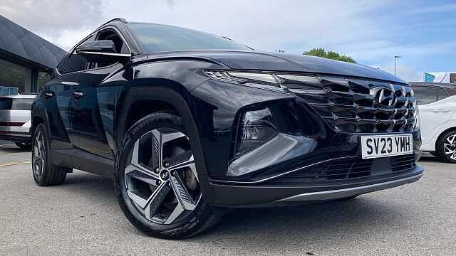 Hyundai TUCSON 1.6 TGDi Plug-in Hybrid Ultimate 5dr 4WD Auto Estate Black
