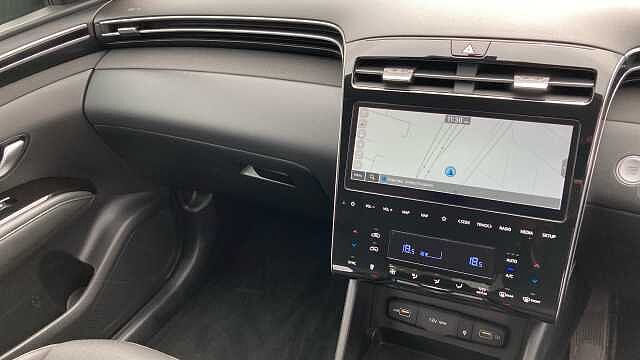 Hyundai TUCSON 1.6 TGDi Premium 5dr 2WD Petrol Estate Grey