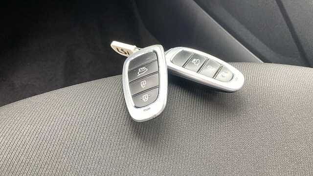 Hyundai TUCSON 1.6 TGDi Premium 5dr 2WD Petrol Estate Grey