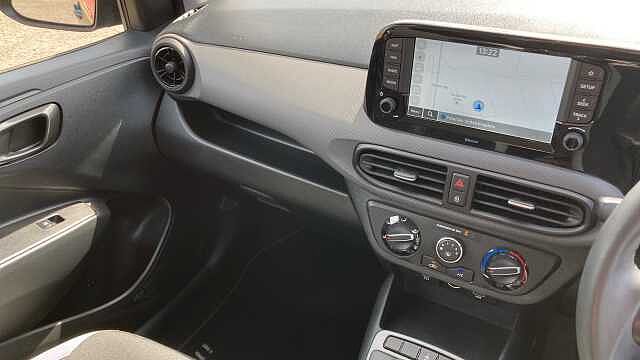 Hyundai i10 1.0 [63] Advance 5dr Auto [Nav] Petrol Hatchback