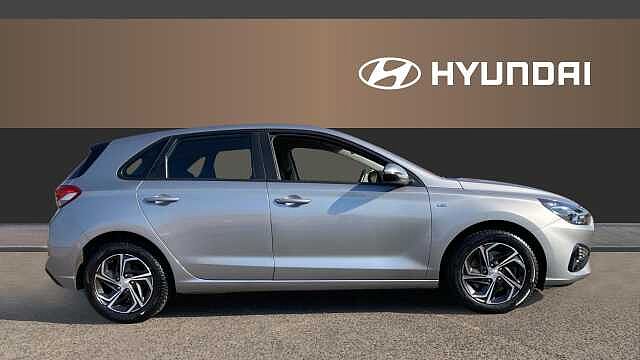 Hyundai i30 1.0T GDi SE Connect 5dr DCT Petrol Hatchback