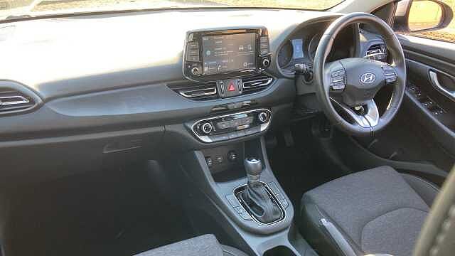 Hyundai i30 1.0T GDi SE Connect 5dr DCT Petrol Hatchback