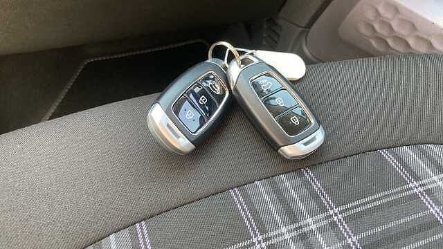 Hyundai i10 1.0 [63] Premium 5dr Auto [Nav] Petrol Hatchback
