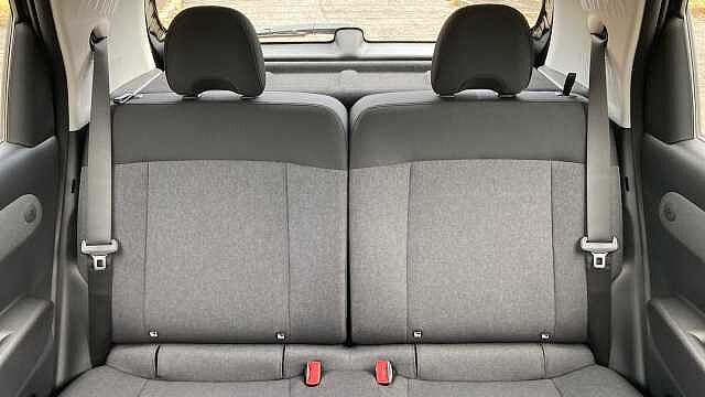 Hyundai INSTER 85kW 01 49kWh 5dr Auto Electric Hatchback